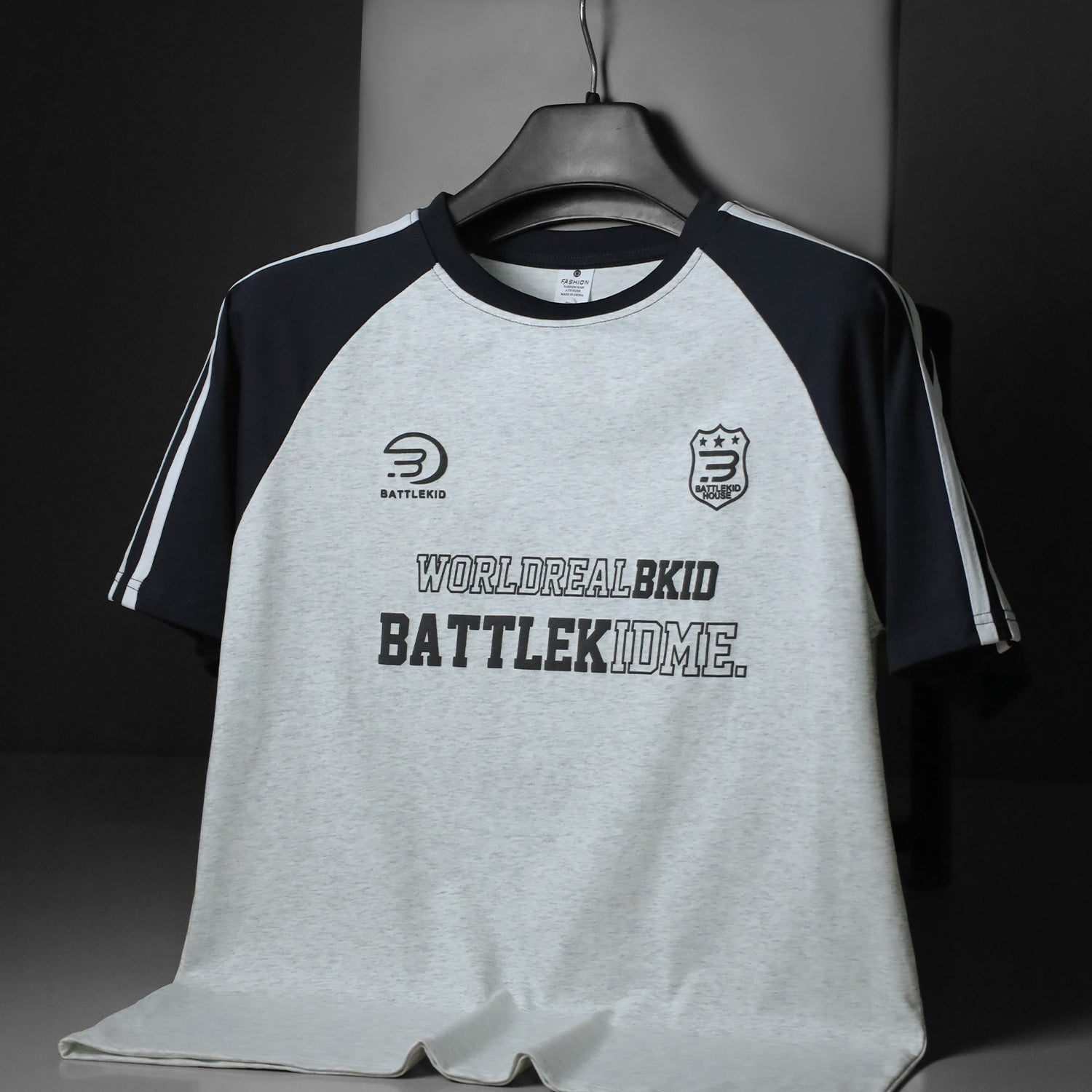 Mens Raglan Round Neck T-shirt