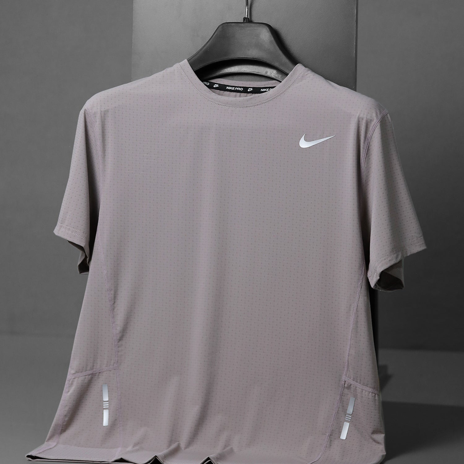 Nke Miler Breathable Slub Imp Dry-Fit Tee In Silver Pink