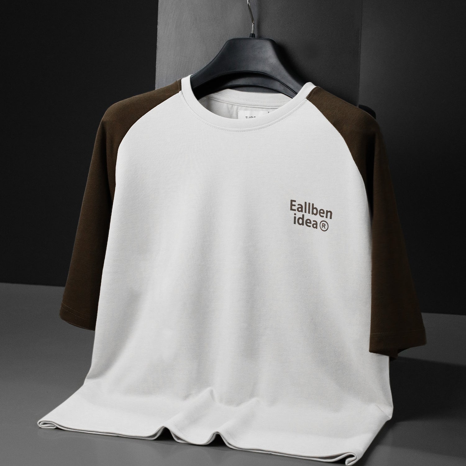 Turbo Relaxed-Fit Raglan Oversize Tee