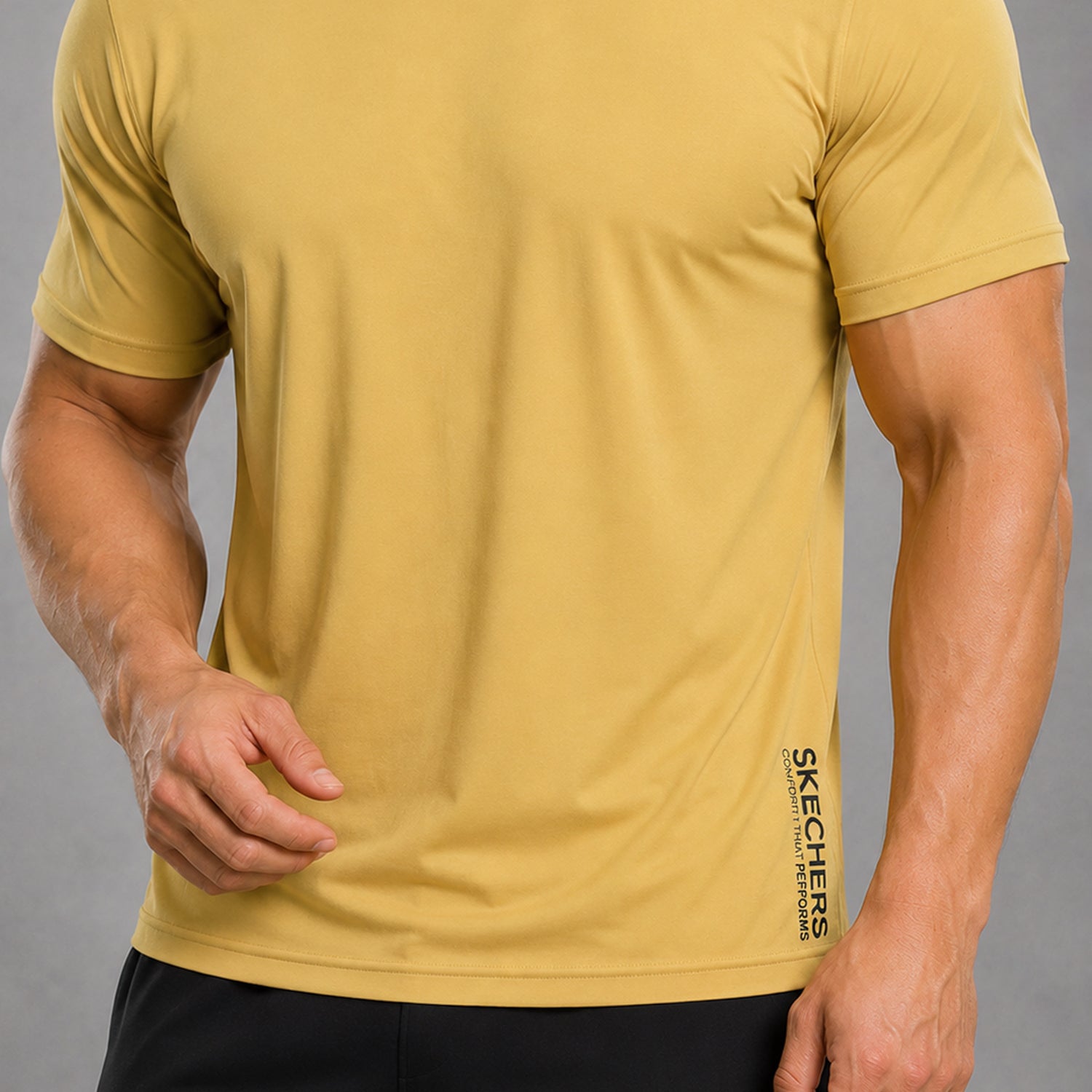 Skchr Breathable Sweat-Wicking Activewear Dry-Fit Tee