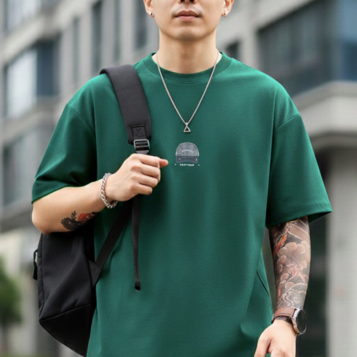 Mens Minimalist Round Neck T-shirt