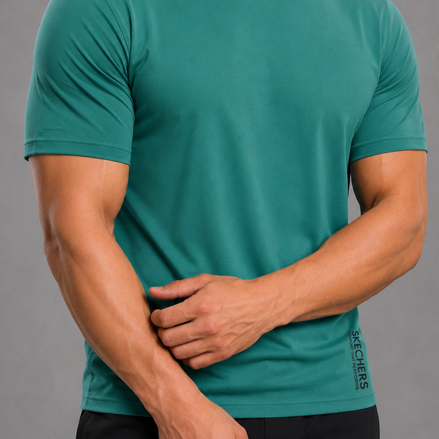 Skchr Breathable Sweat-Wicking Activewear Dry-Fit Tee