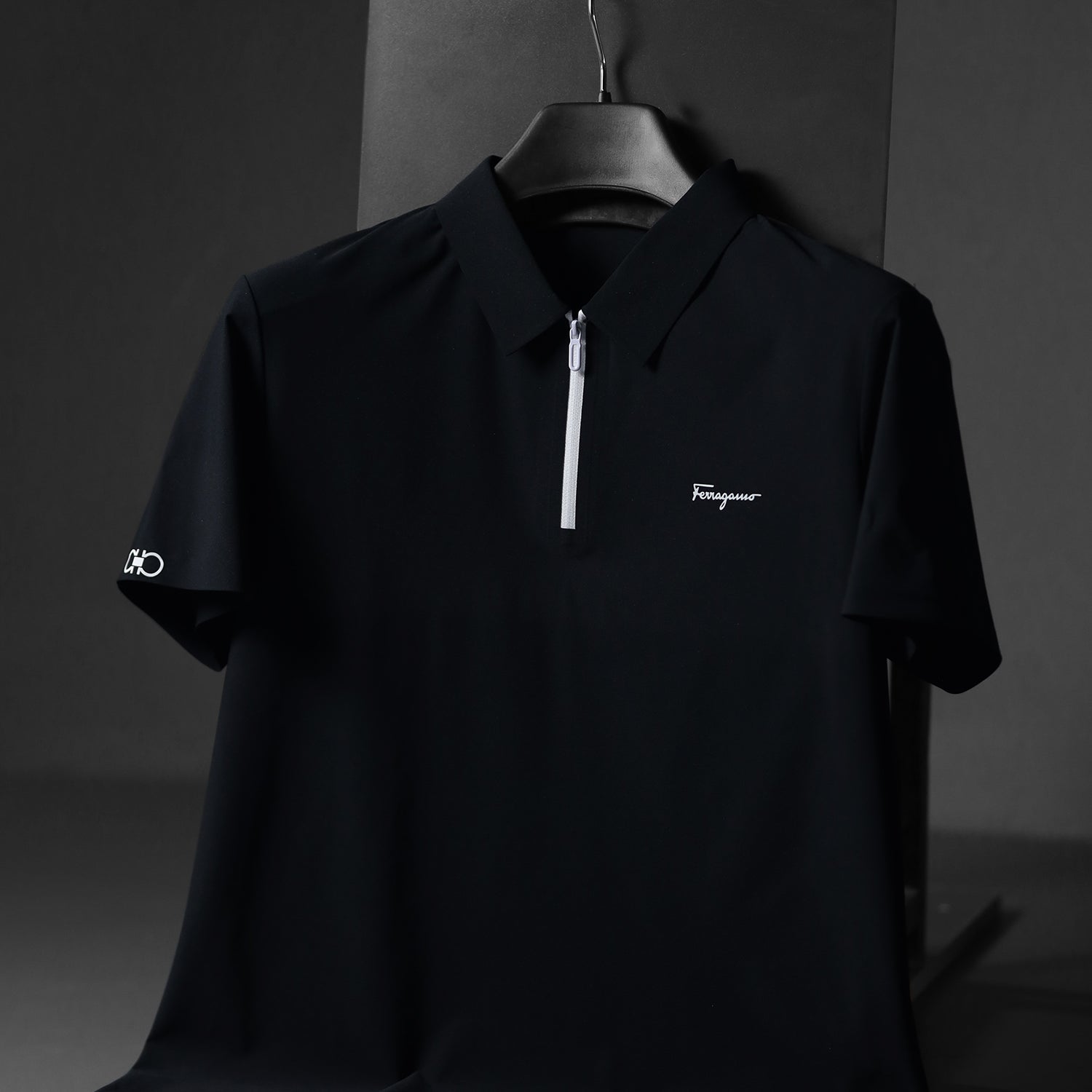 Fergmo Zipper Closure Style Men's Polo Shirt