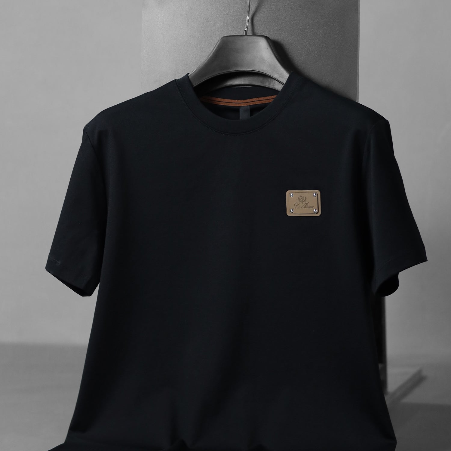 Lro Piana Distinctive Logo Patch Men's T-Shirt