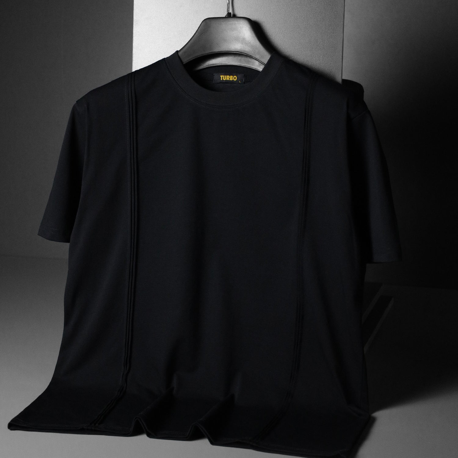 Turbo Front Verticle Stitch Design Men's Tee