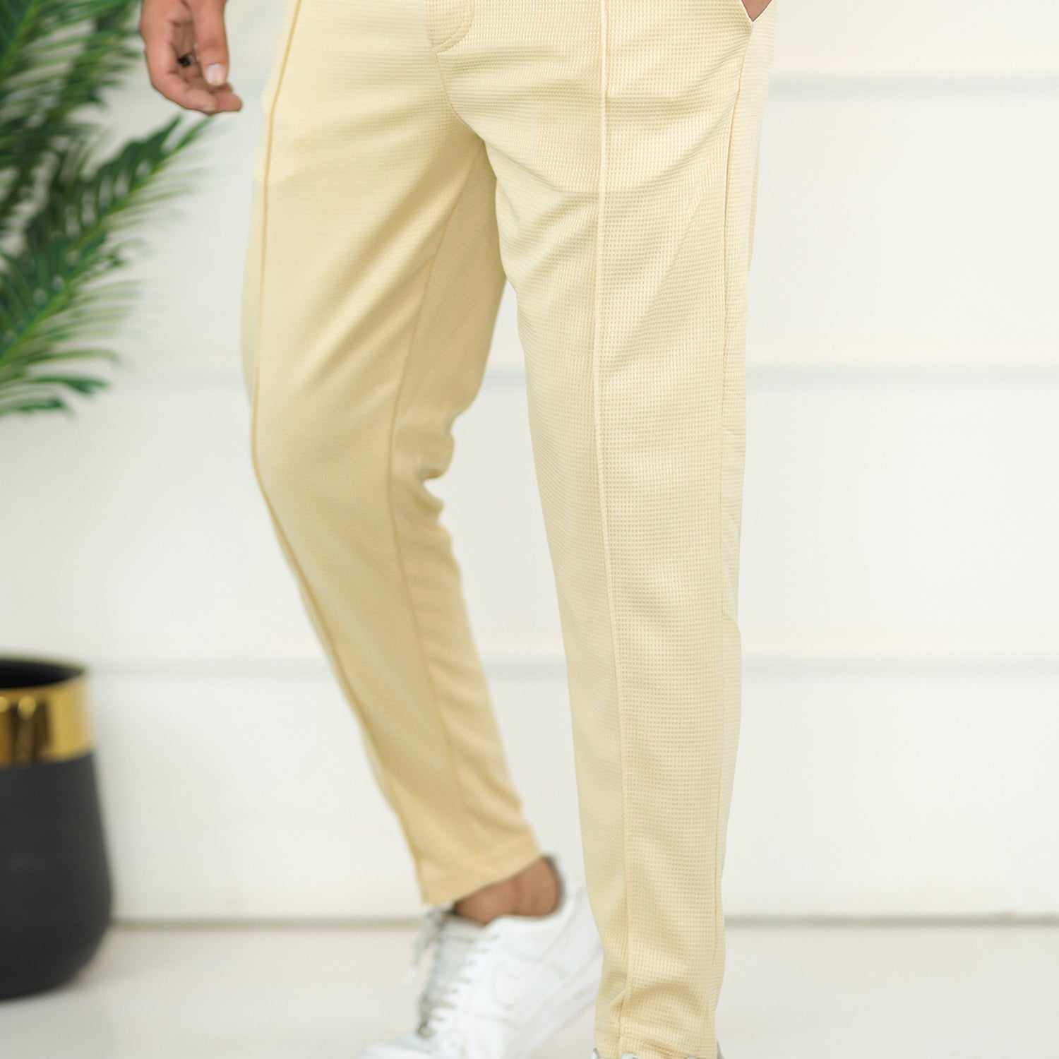 Turbo UltraSharp Waffle Front Line Trouser In Creem