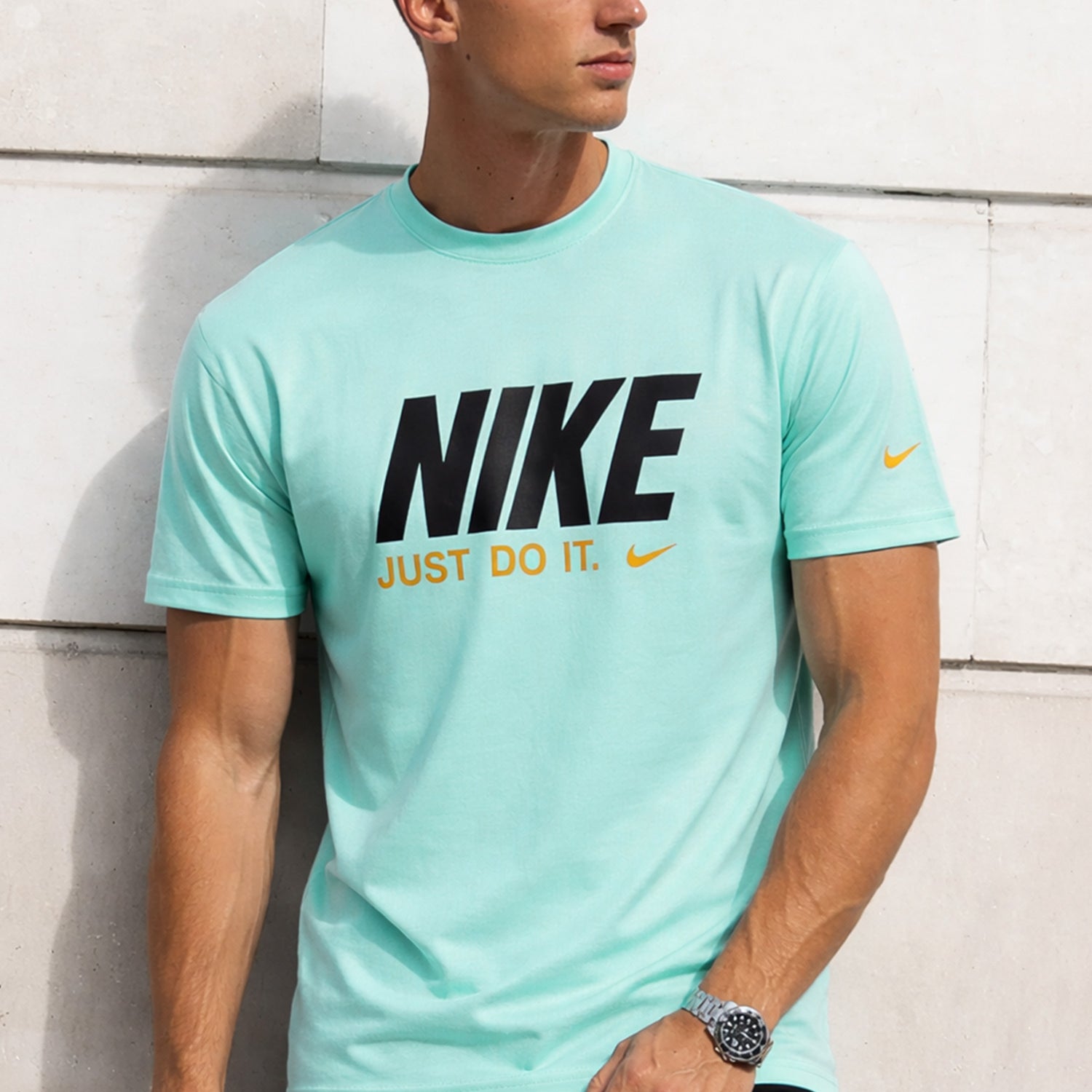 Nke Athletic Cut Men's Tee