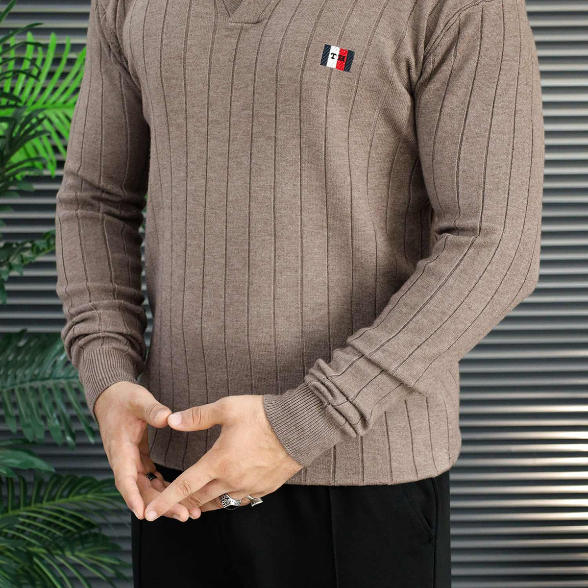Turbo Open Johnny Collar Imported Men's Sweater