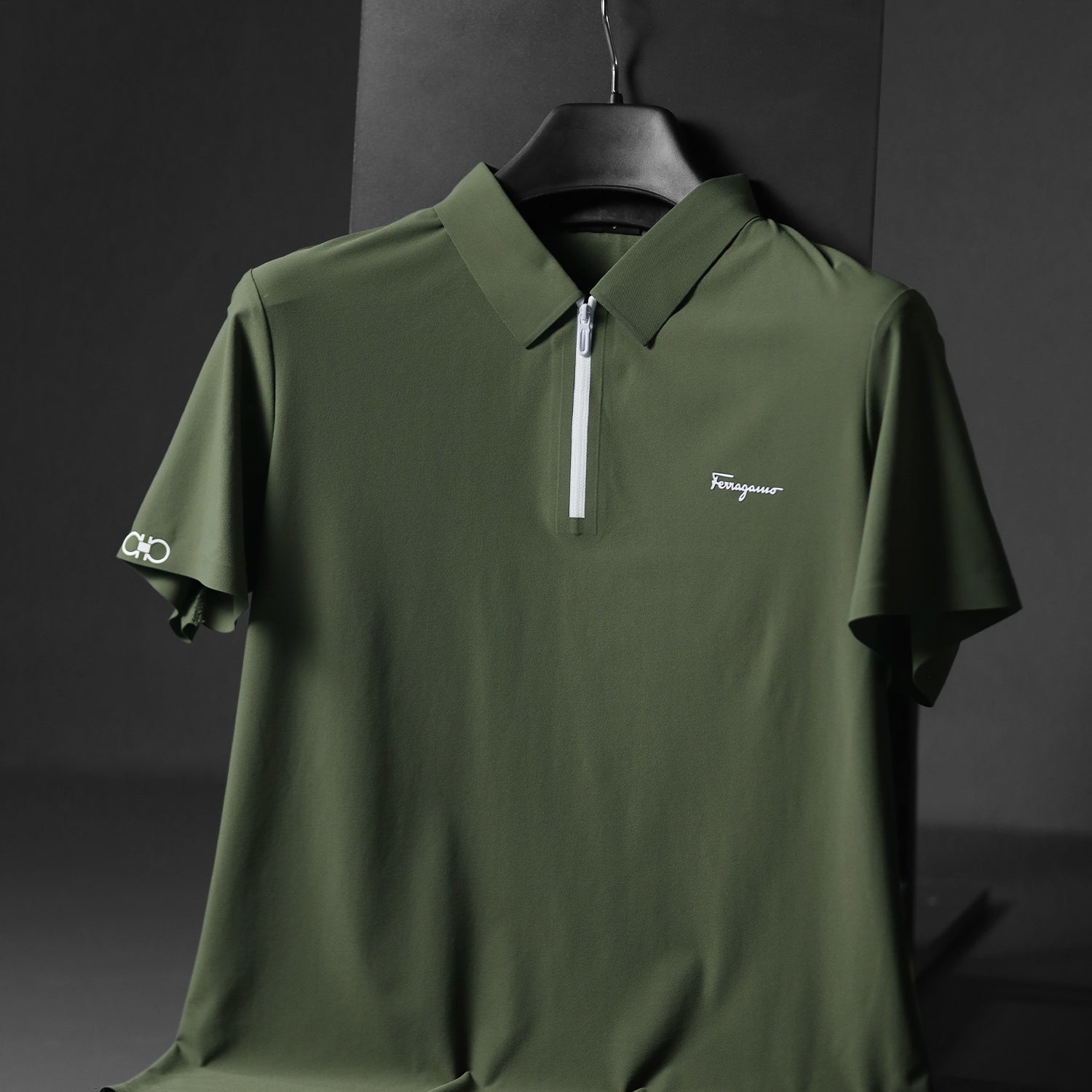 Fergmo Zipper Closure Style Men's Polo Shirt