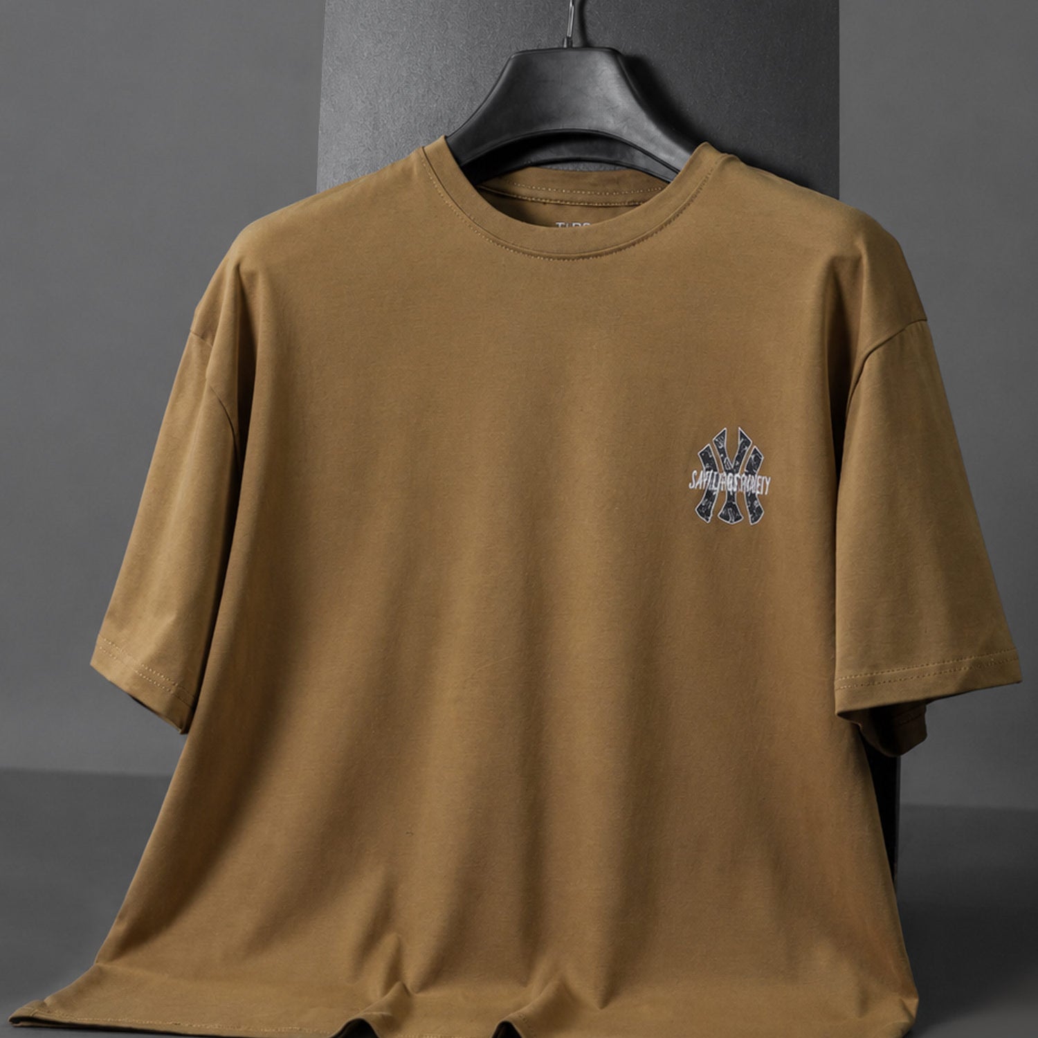 Turbo New Era Satisfactorily Graphic Oversize Men's Tee