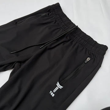 Important Characteristics To Look For In Branded Sportswear