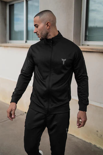 Style Guide To Selecting The Best Tracksuits For Sale Online