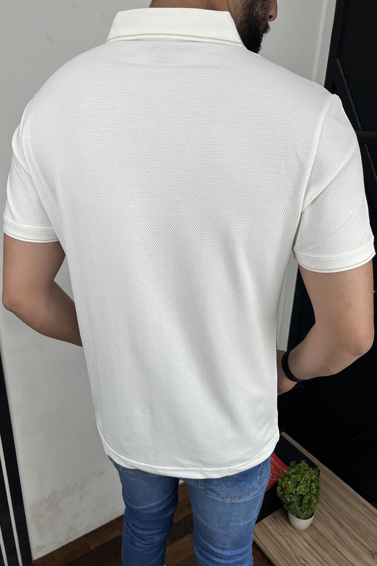 Vrsce Front Logo Self Texture Polo Shirts