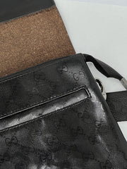 Guci Self Texrure Cross Body Bag in Black