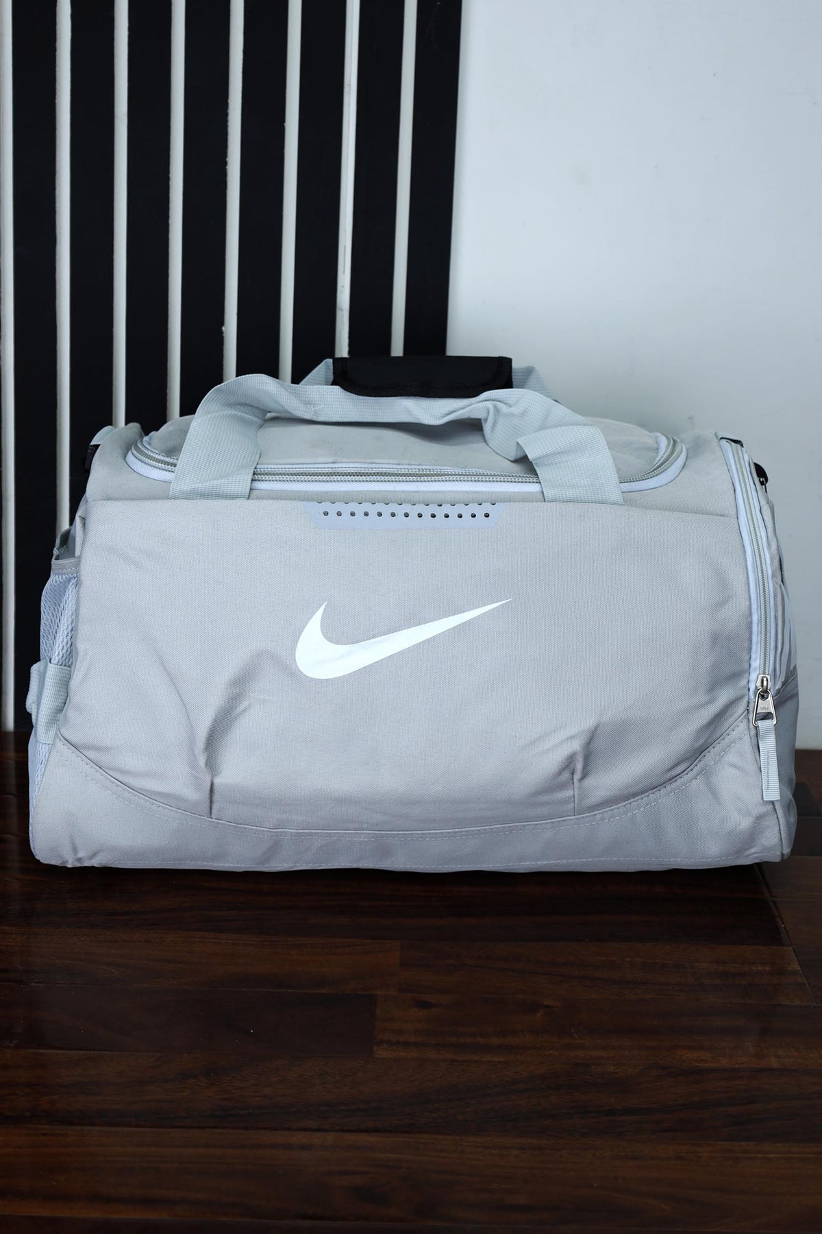 Nke Front & Back Logo Travel Bag In Slate Grey