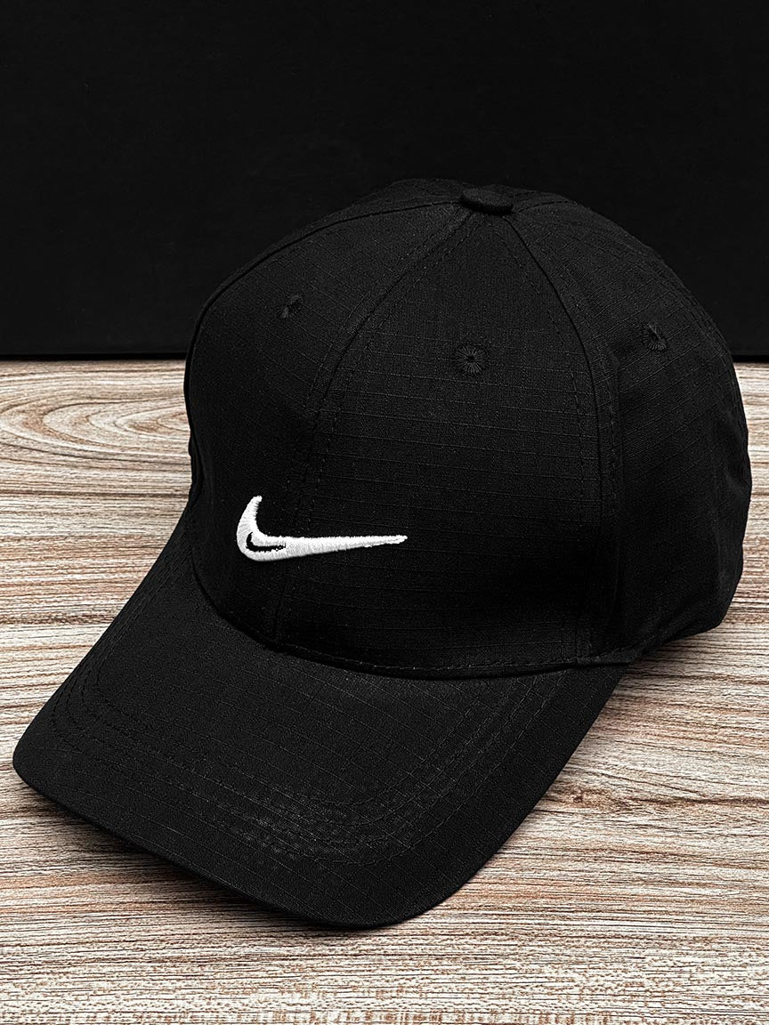 Nke Front Logo Cap In Black