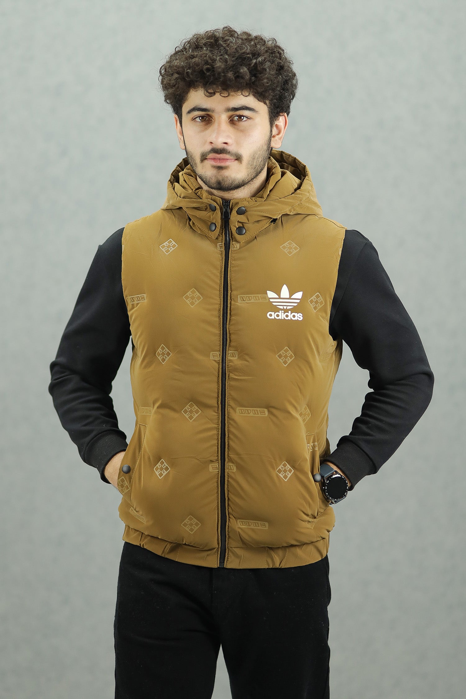 Adds Embossed Logo Detachable Hood Imported Men's Gilet