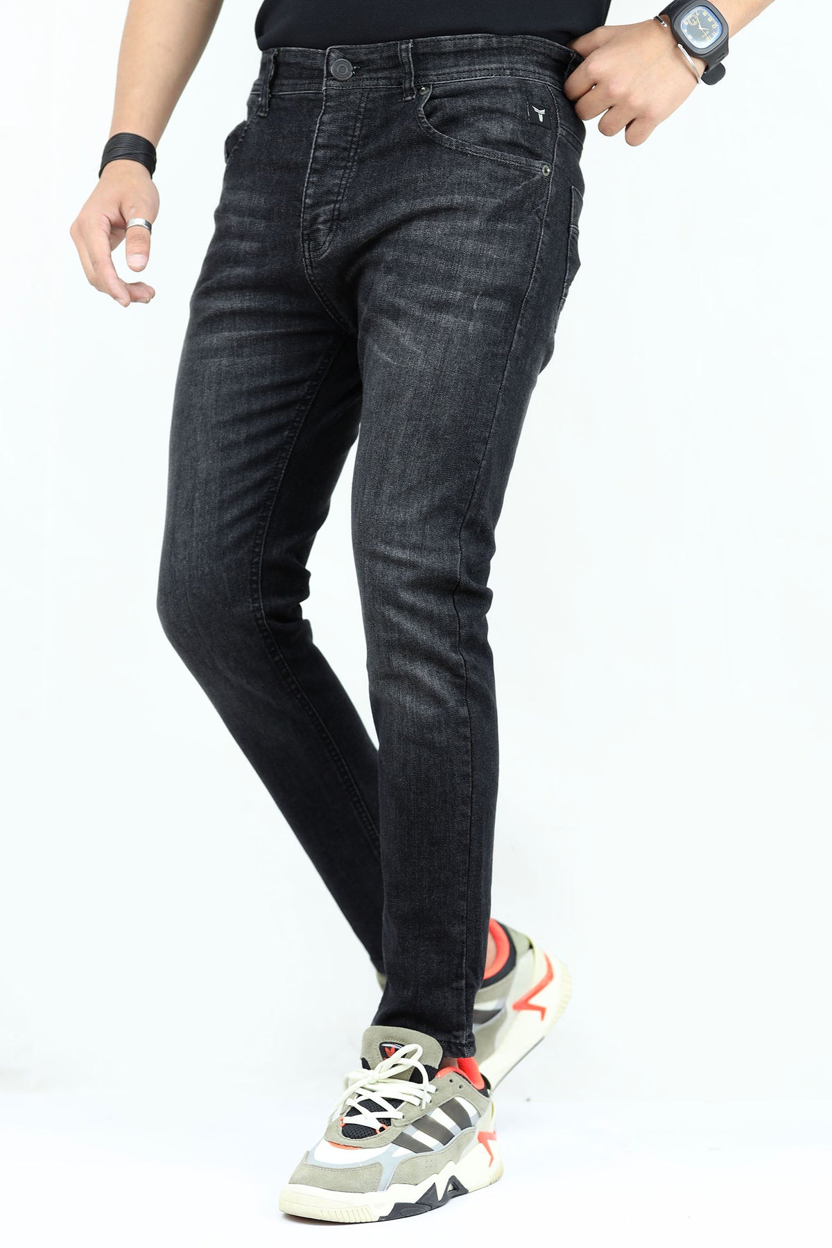 Ankle Fit Turbo Jeans In Faded Black