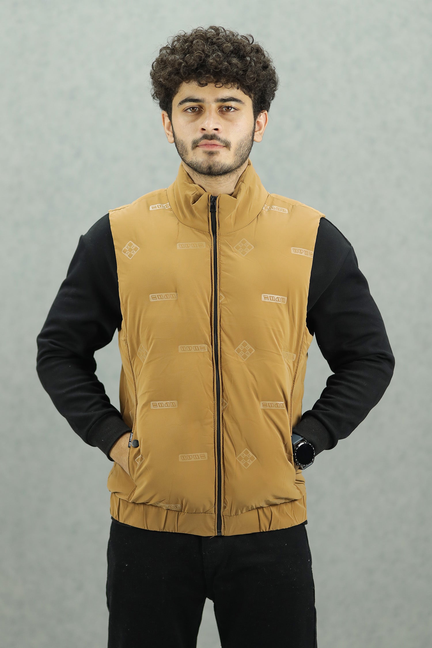 Modern Bubble Quilted Detachable Hood Imported Men's Gilet