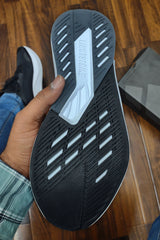 Adds Duramo Speed M Sneakers In Black