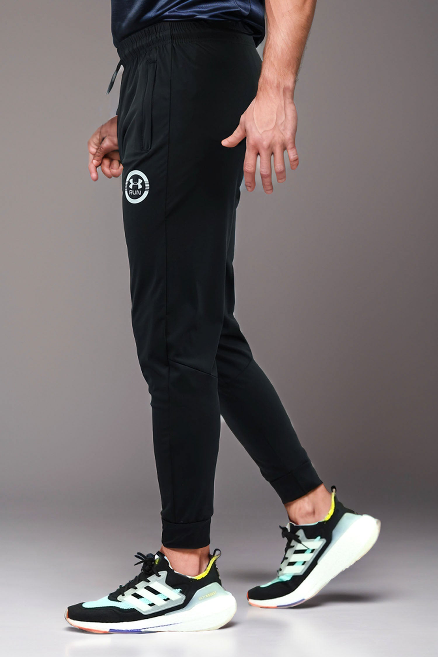 Und Arm Front Logo Sportswear Trouser