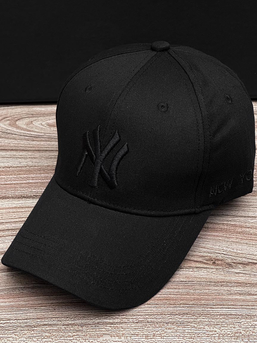 NY Embroidered Logo Cap In Black