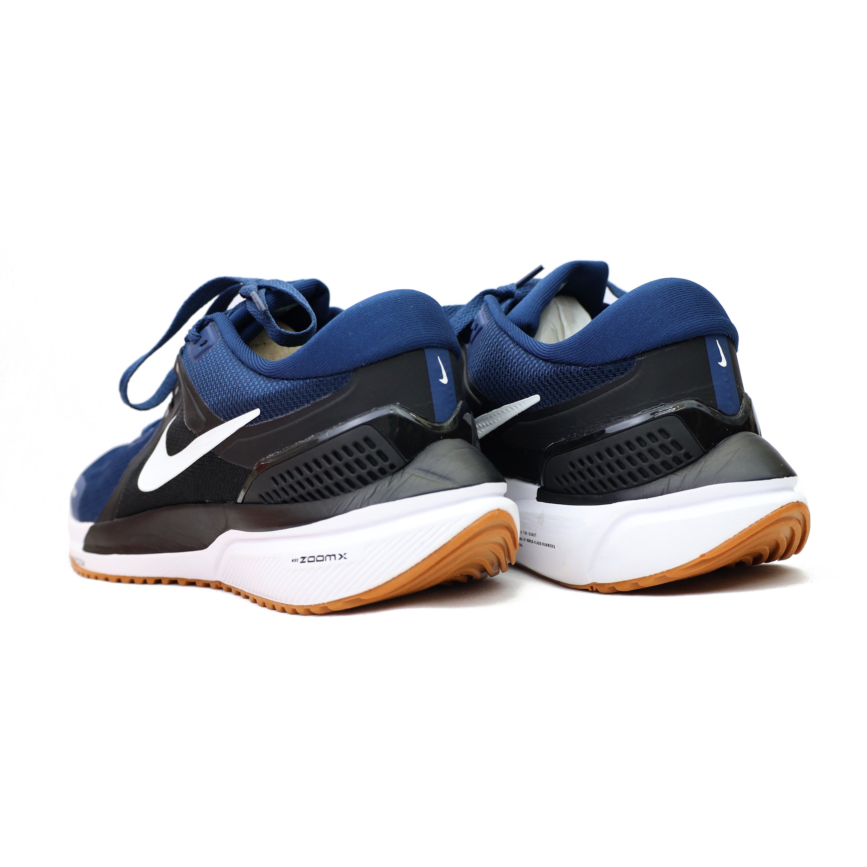 Nke Zoom Winflo 7 Sneakers In Dark Blue