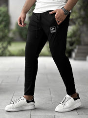 NKE Air Max Front Print Logo Men Trouser In Black
