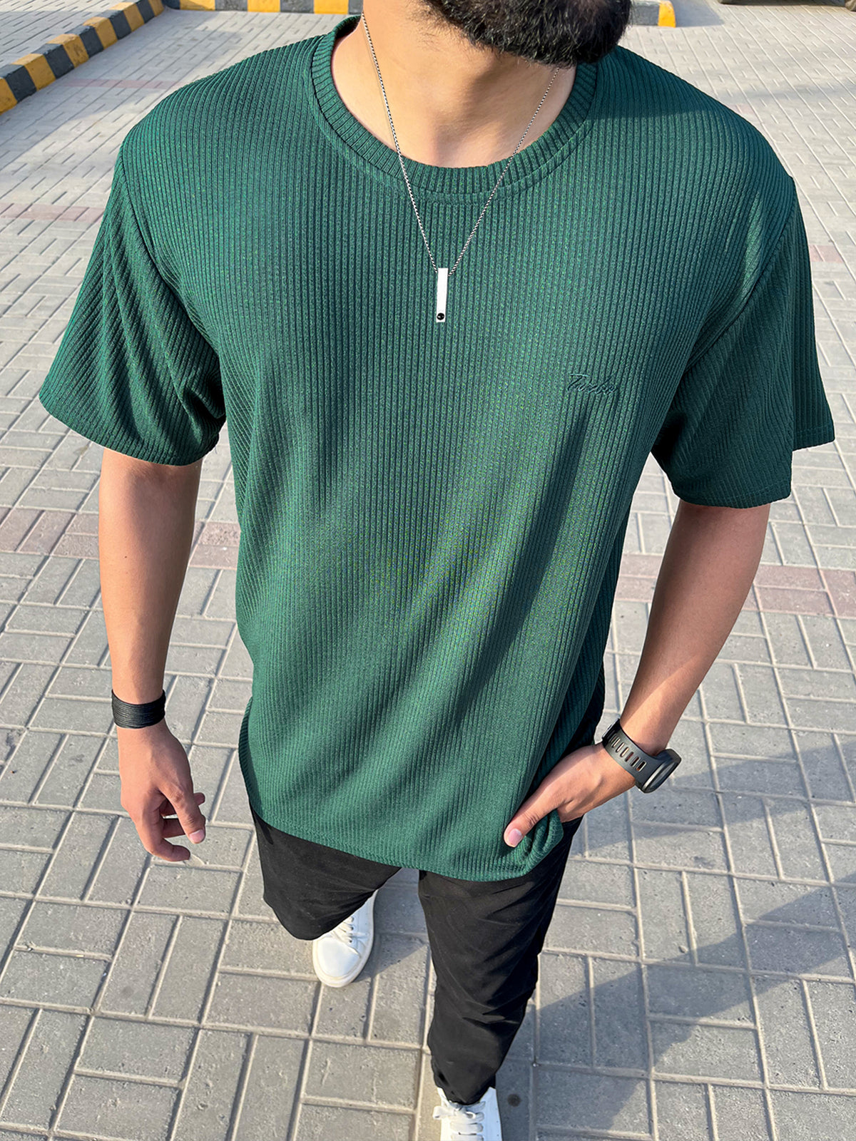 Self Texture Turbo Round Neck T-Shirt In Green