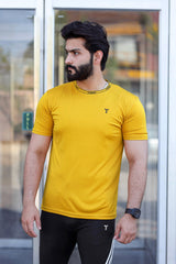 Turbo Perfect Fit Camo T-Shirt In Mustard