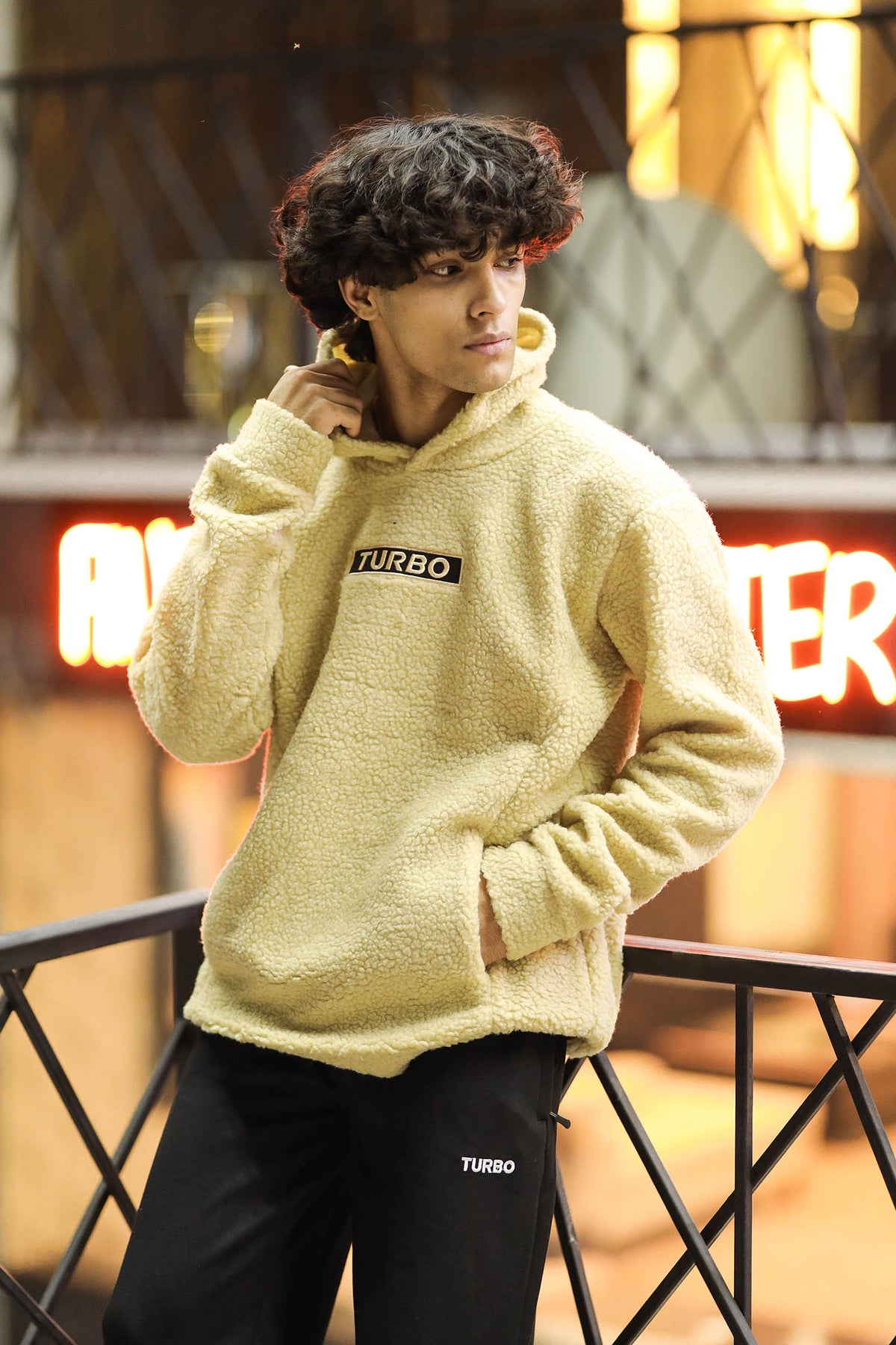 Turbo Cozy Imported Sherpa-Lined Hoodie In Creem