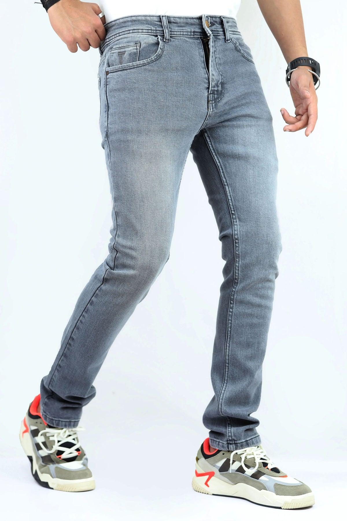 Slim Fit Turbo Jeans In Light Grey