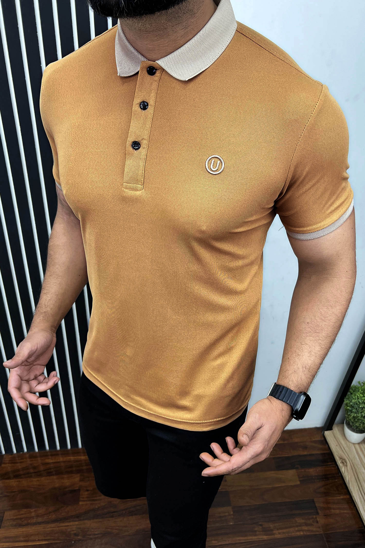 Embroidered Logo Men Polo Shirt In Light Camel