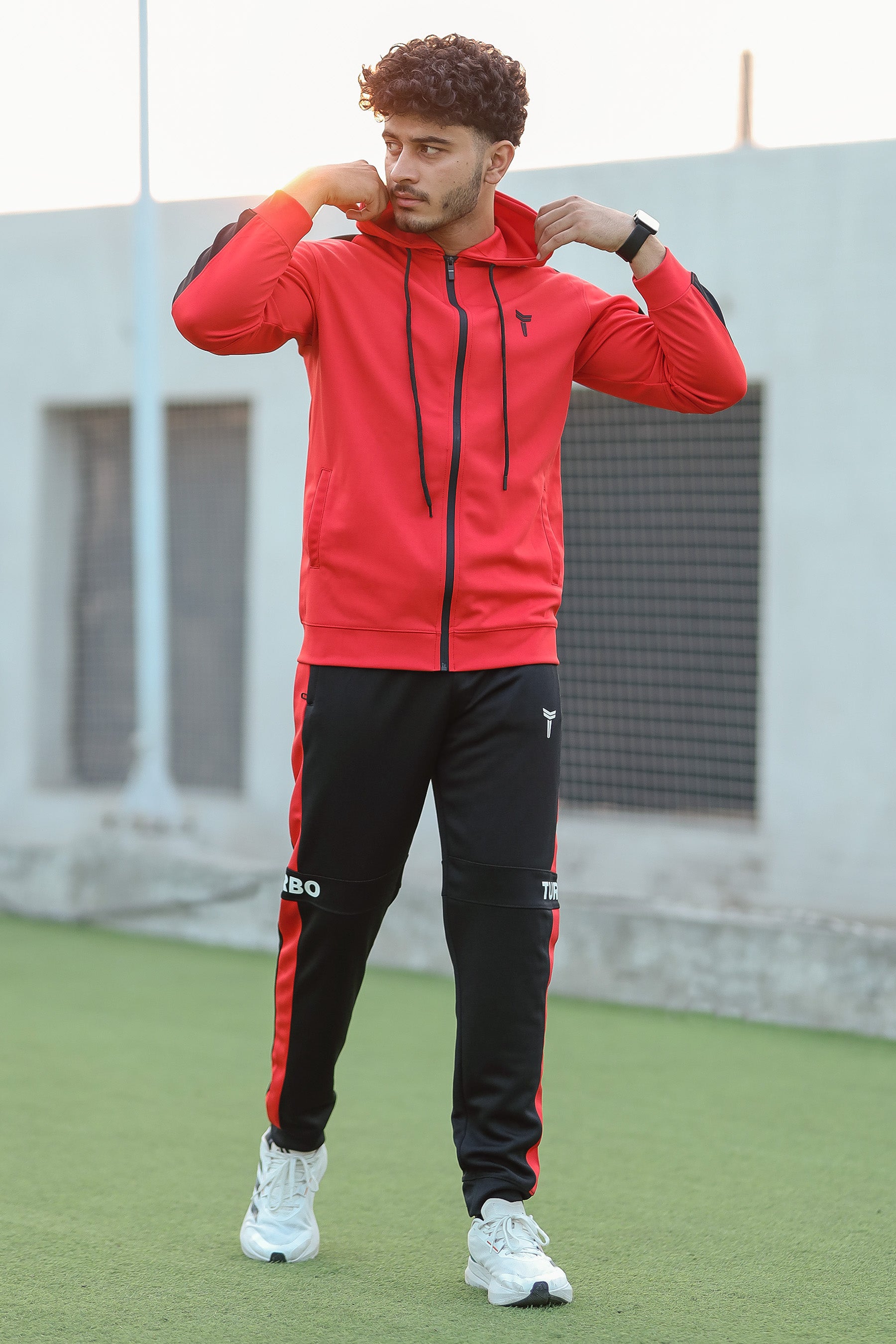 Turbo Hood Style Panel Men Zipper Tracksuit In Red