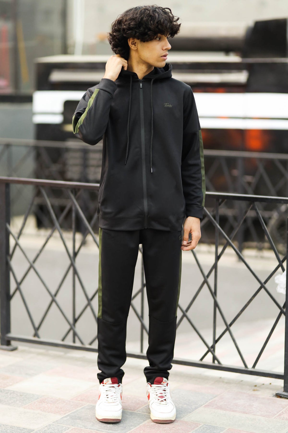 Turbo Hood Style Men Zipper Tracksuit In Black