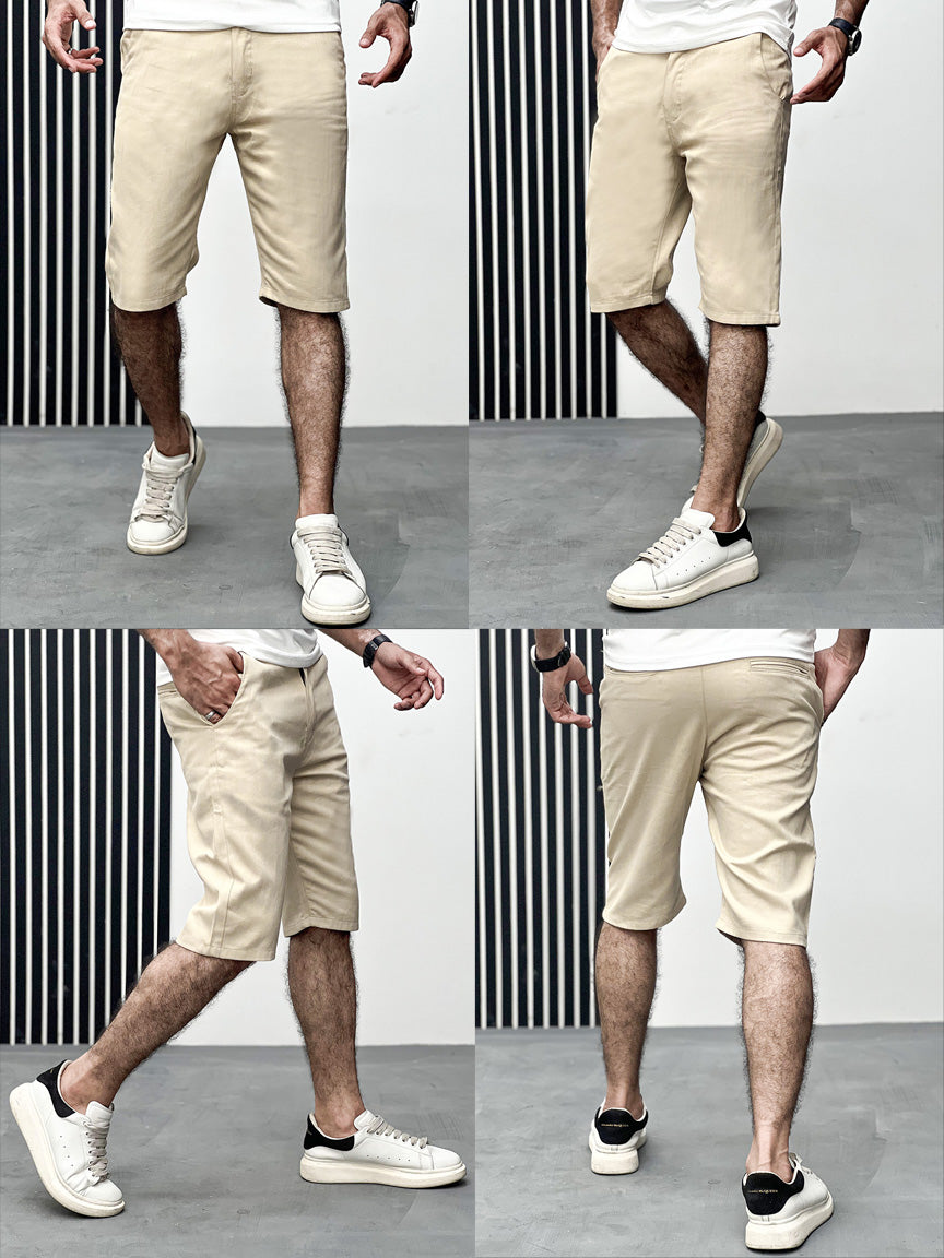 Self Textured Men Cotton  Shorts In Cream