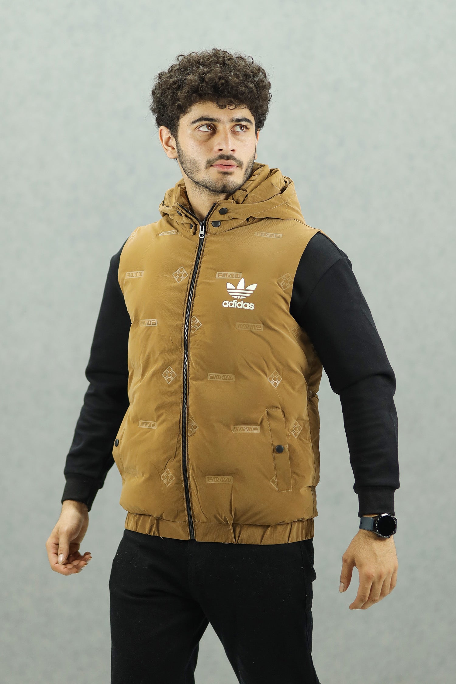 Adds Embossed Logo Detachable Hood Imported Men's Gilet