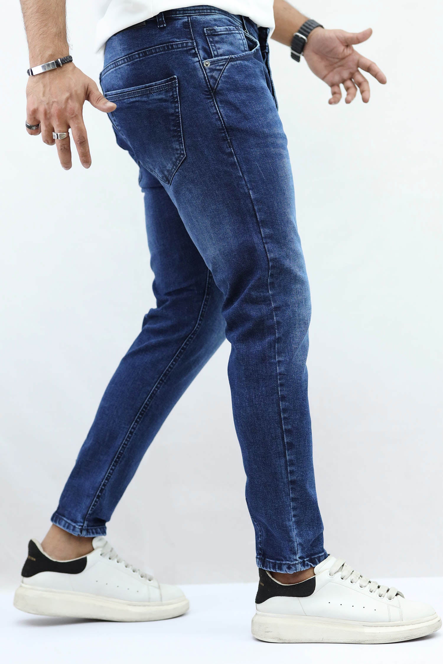 Ripped Turbo Ankle Fit Jeans In Dirty Blue