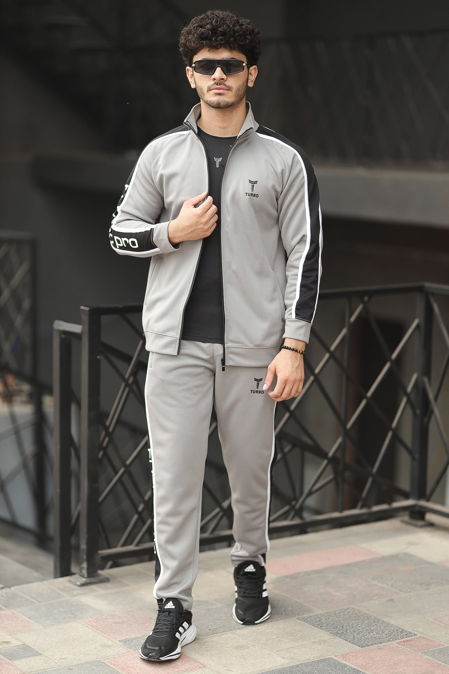 Turbo Signature Typography Men Zipper Tracksuit In Light Grey