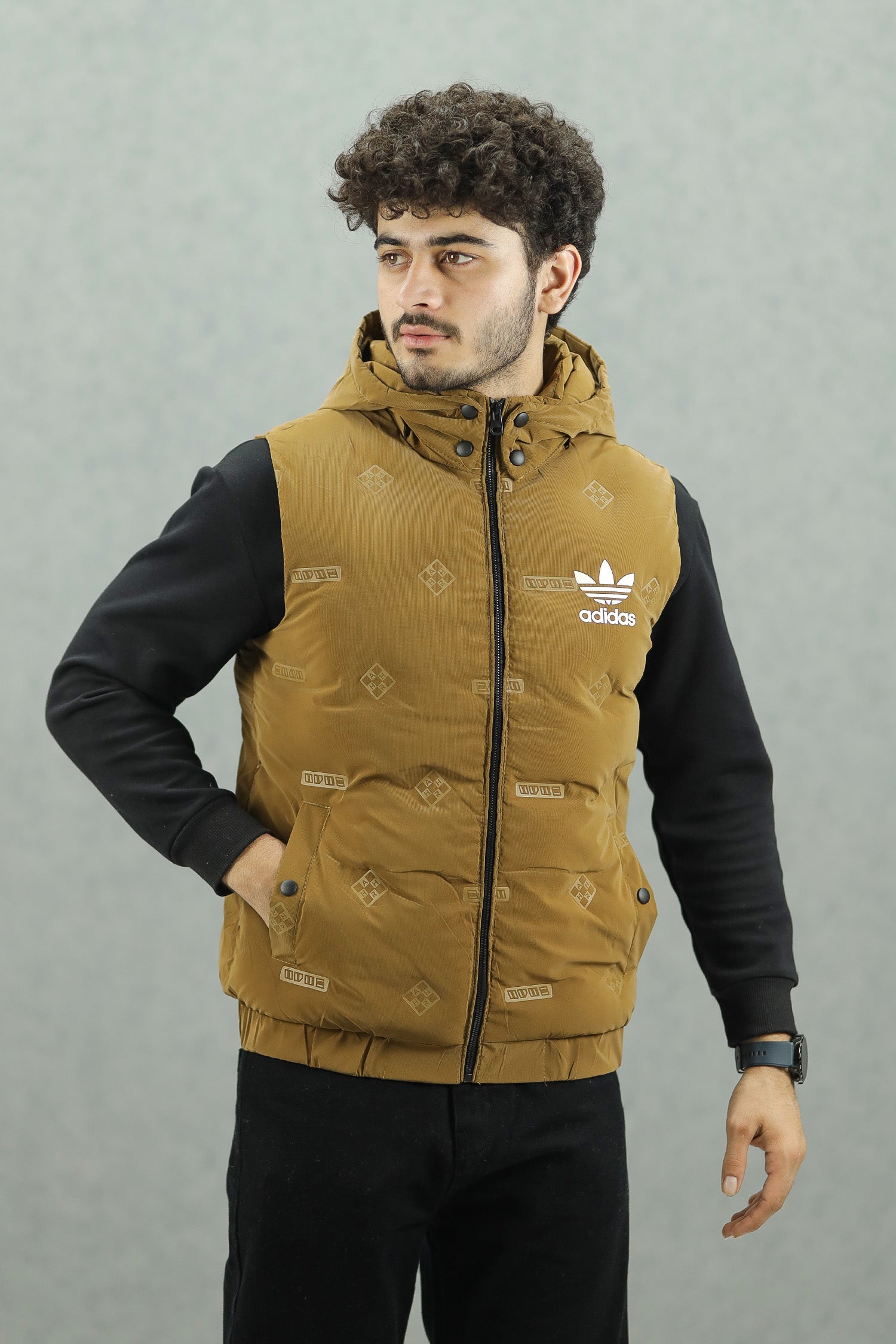 Adds Embossed Logo Detachable Hood Imported Men's Gilet