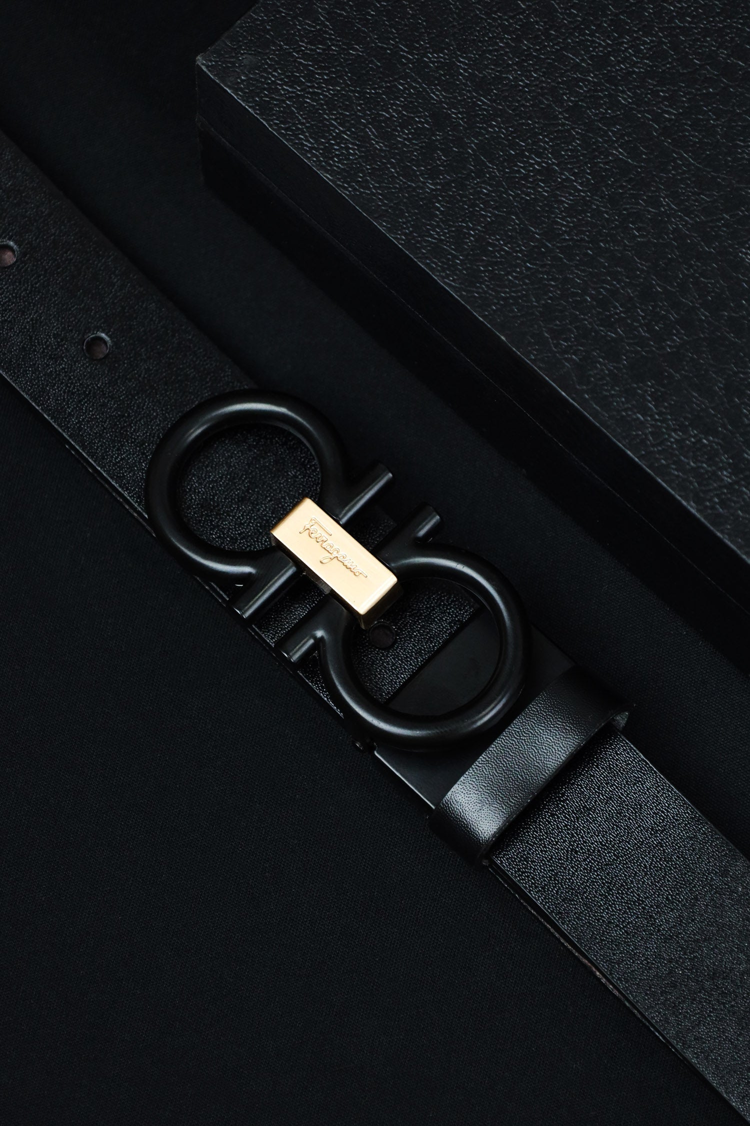 Feragmo Metal Alloy Automatic Buckle Branded Belt