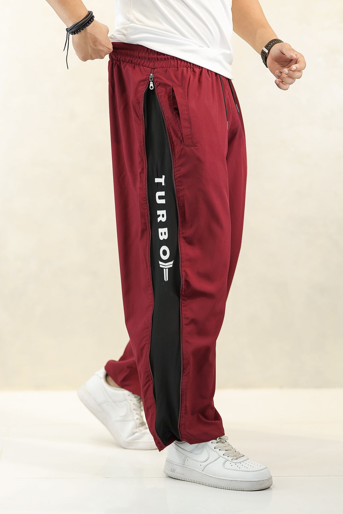 Turbo Side Panel Full Zipper Micro Baggy Trouser In Maroon
