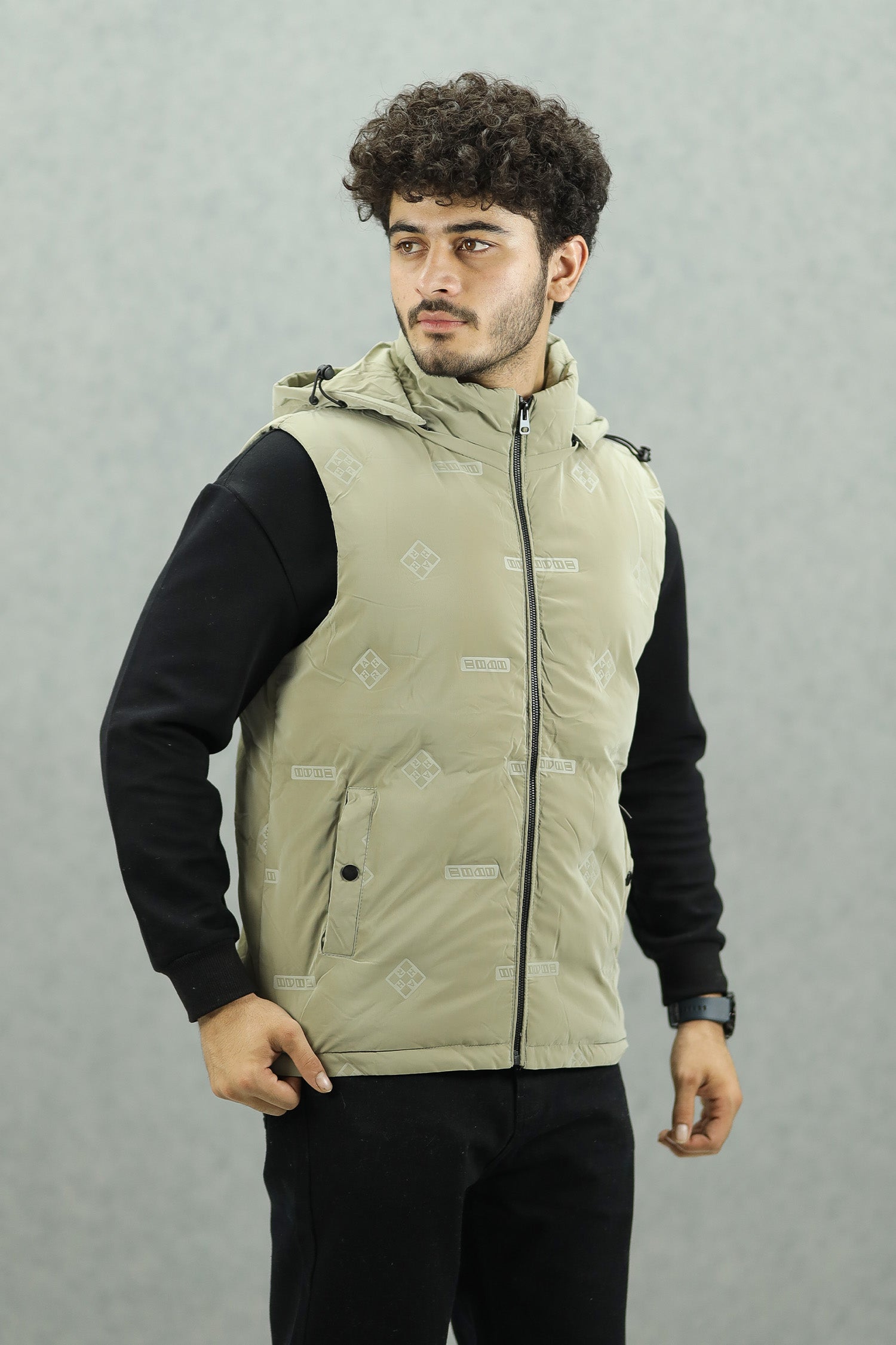 Winter Perfect Quilted Detachable Hood Imported Men's Gilet