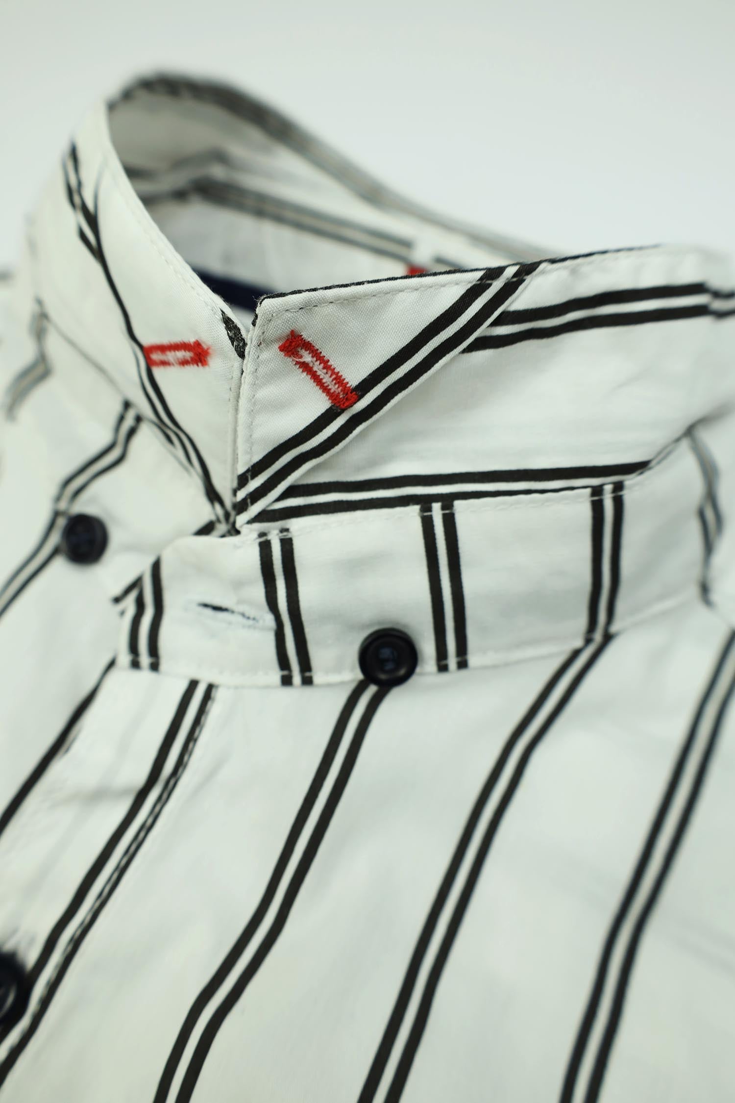 Vertical Lining Design Full Sleeve Casual Shirt