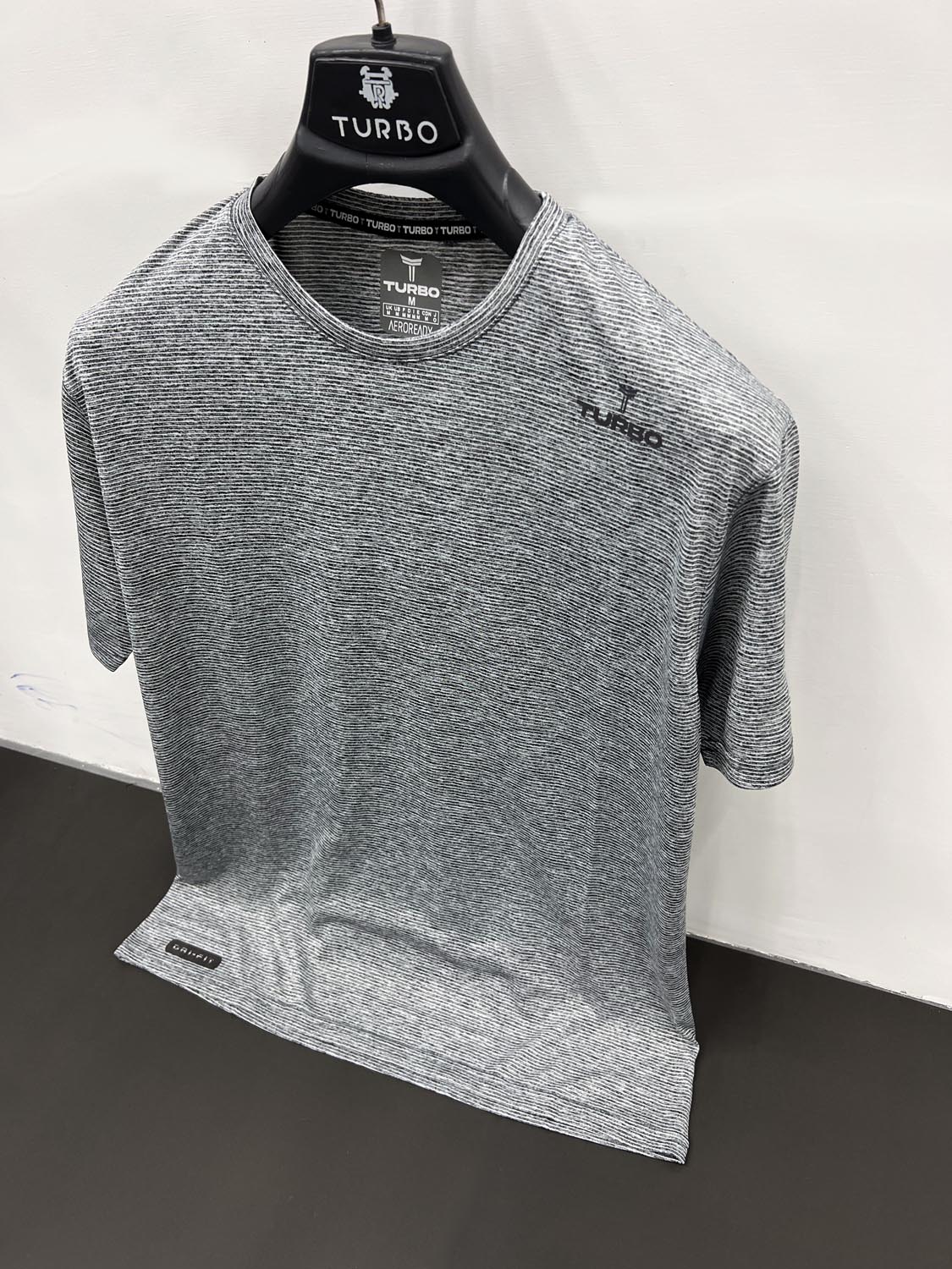 Self Texture Dry Fit Tee In Grey