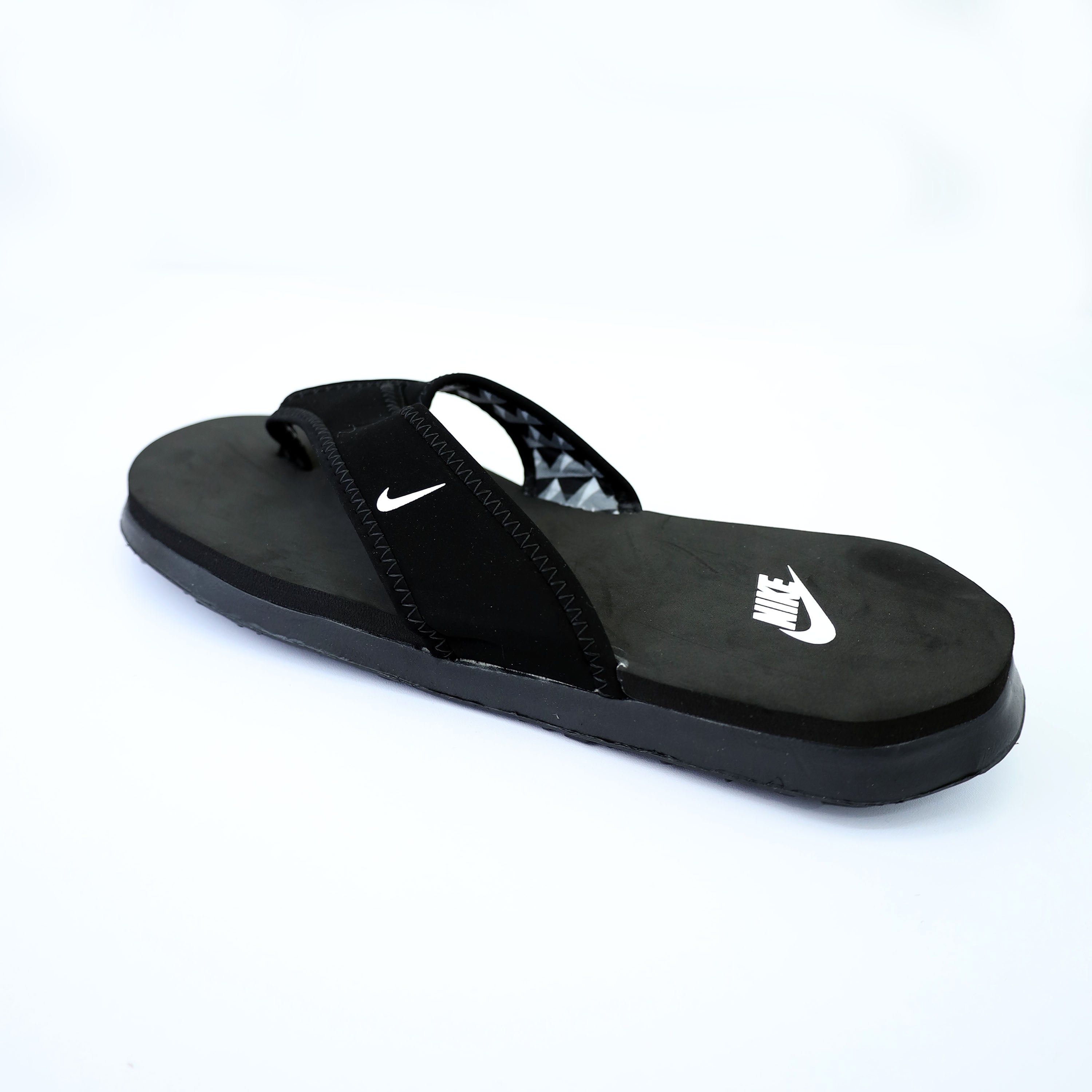 Nke V-Shaped Straps Flip Flops in Black