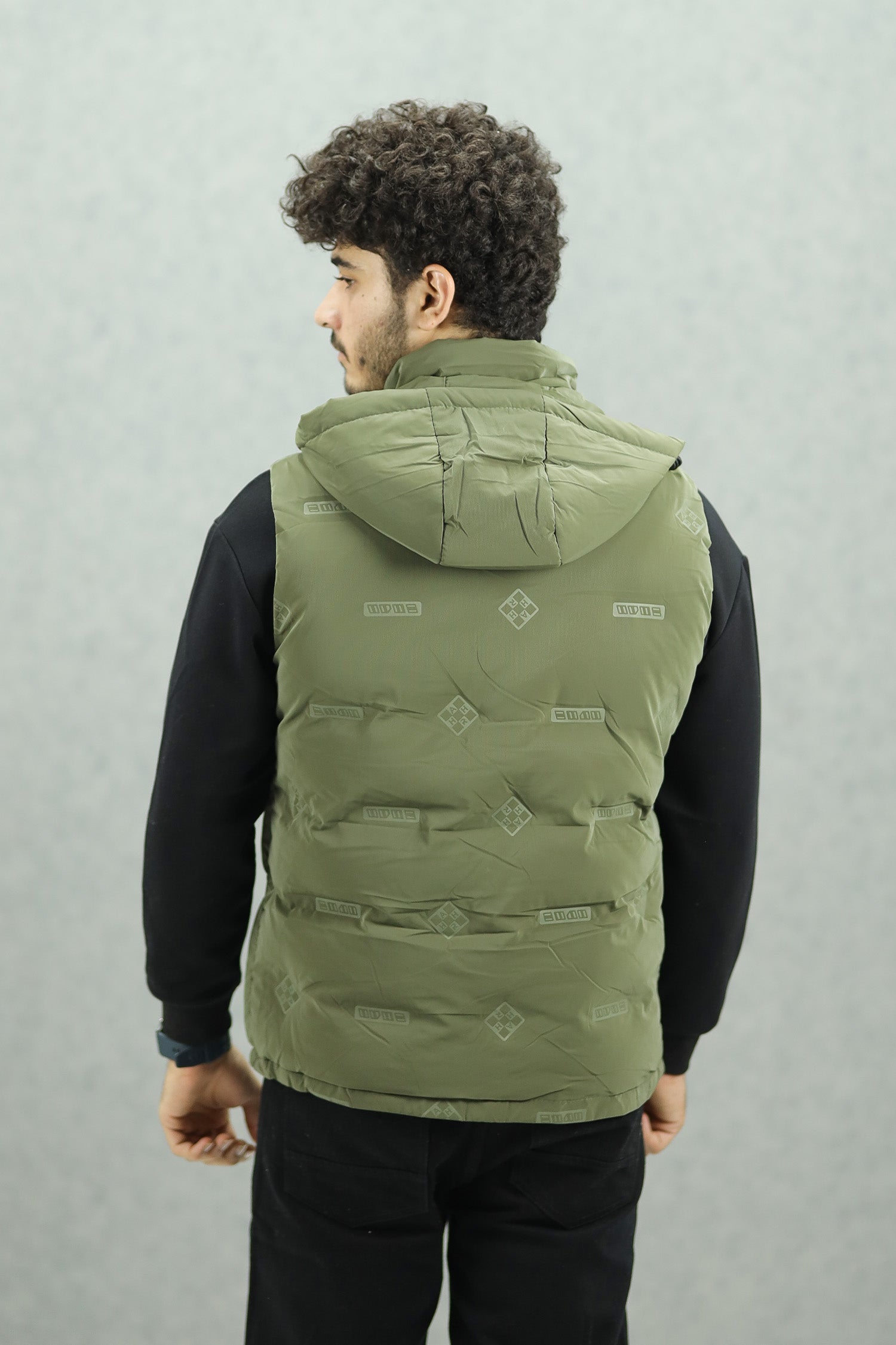 Winter Perfect Quilted Detachable Hood Imported Men's Gilet