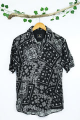 Vintage Paisley Design Half Sleeve Linen Casual Shirt In Black
