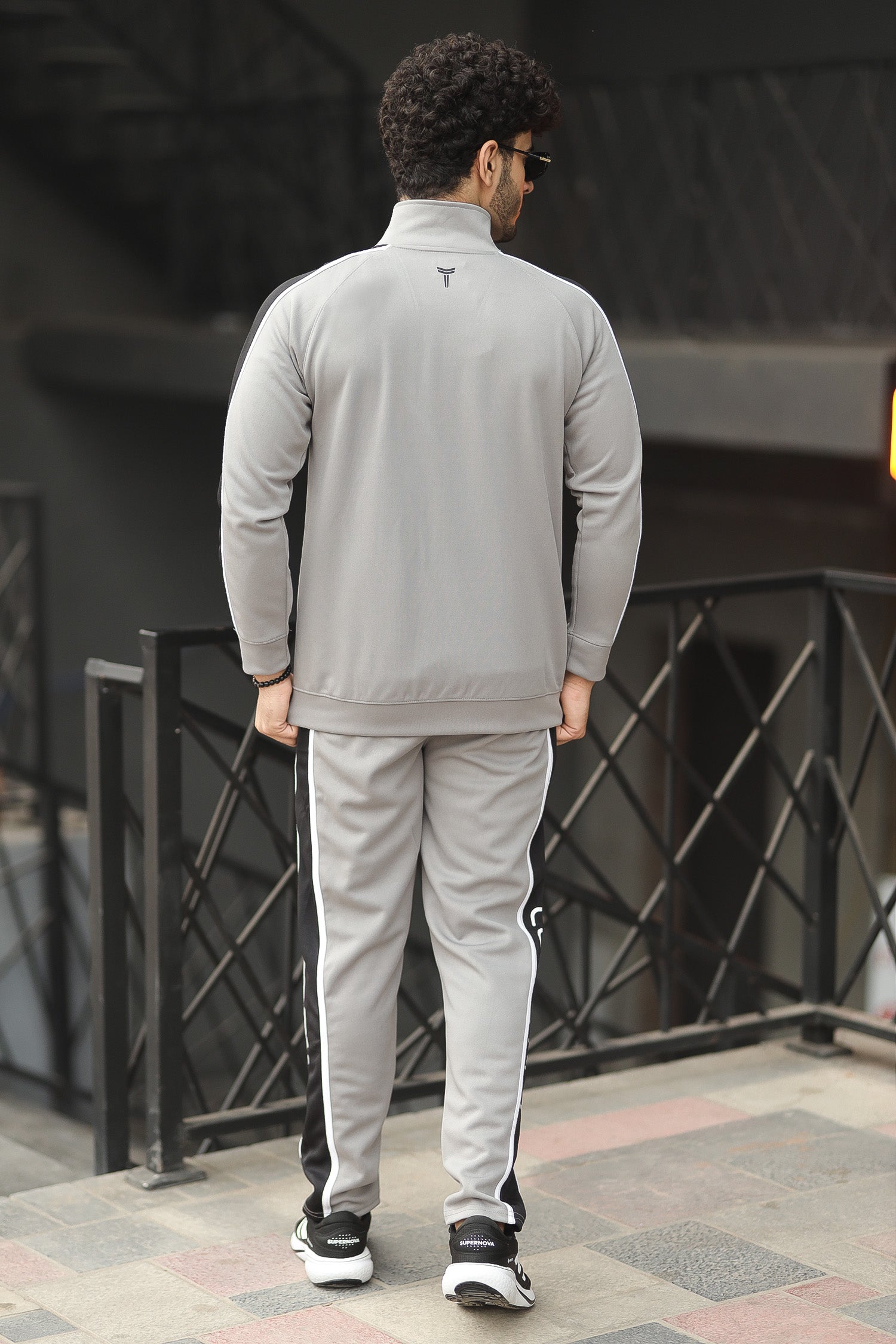 Turbo Signature Typography Men Zipper Tracksuit In Light Grey