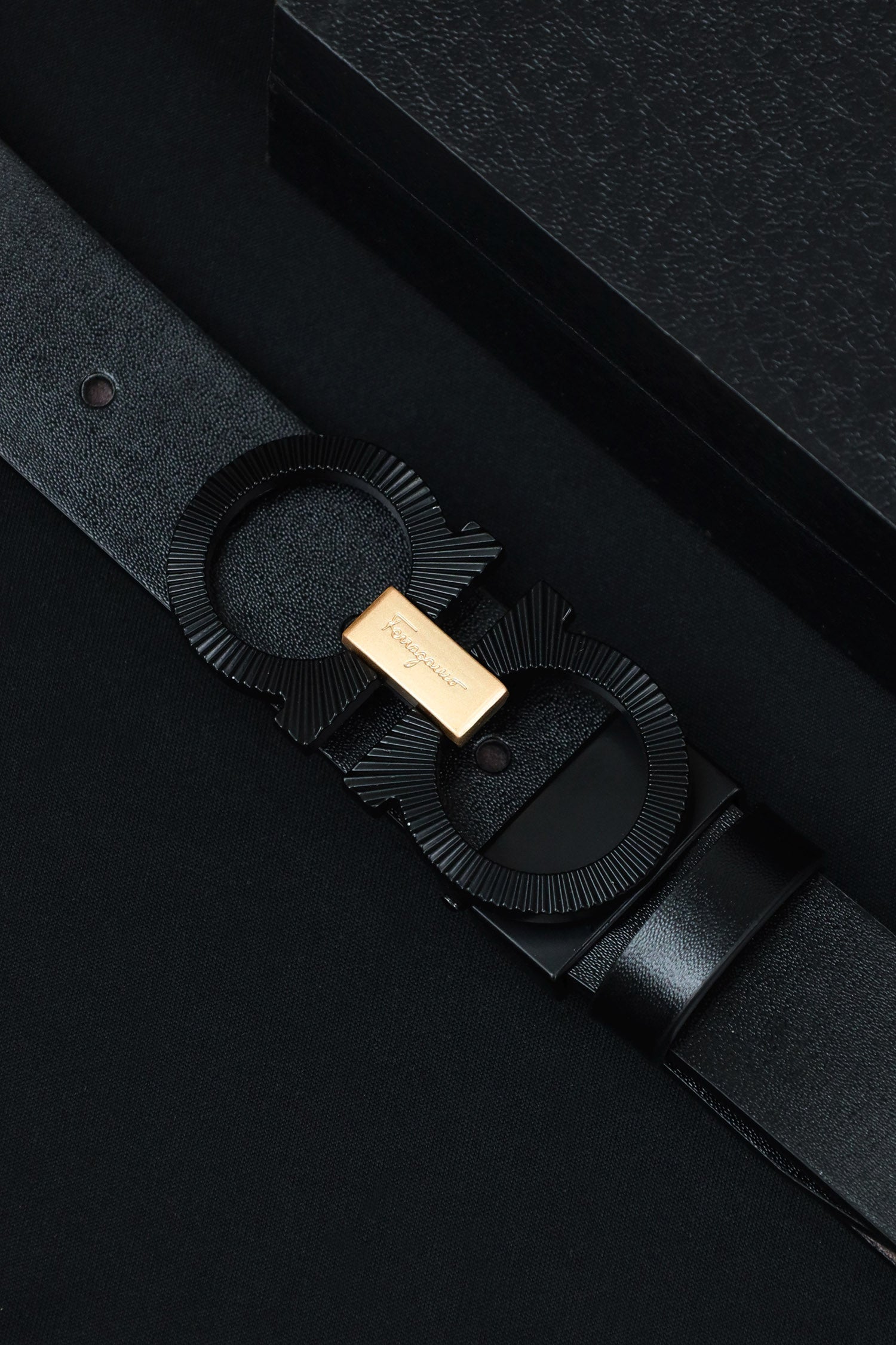 Feragmo Metal Alloy Automatic Buckle Branded Belt